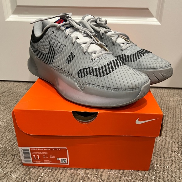 Nike Court Air Zoom Vapor 11 Attack Shoes - Lightly Worn Size 11 Men’s - Picture 3 of 10
